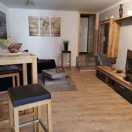 Schone Ferien- Oder Monteurwohnung In Apartament